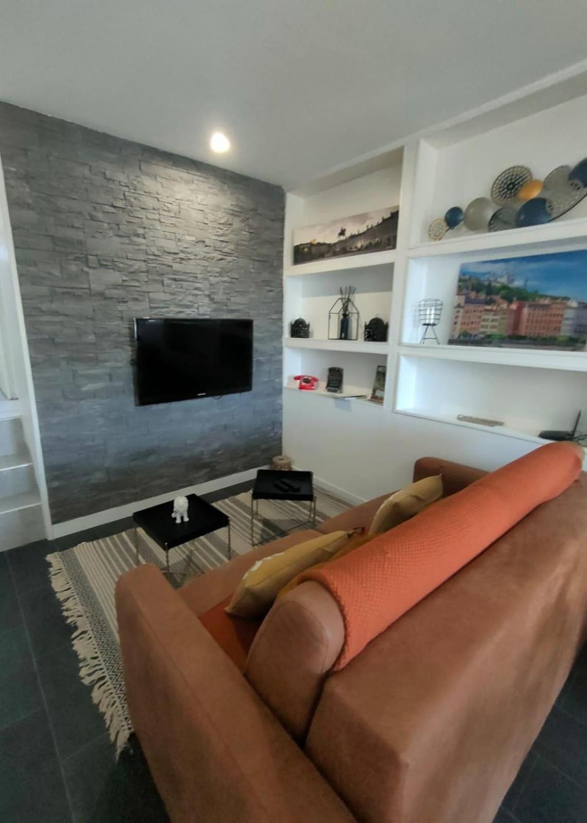 Le Petit Cocon - Parking Prive - Lyon Sud Apartment Venissieux Exterior photo
